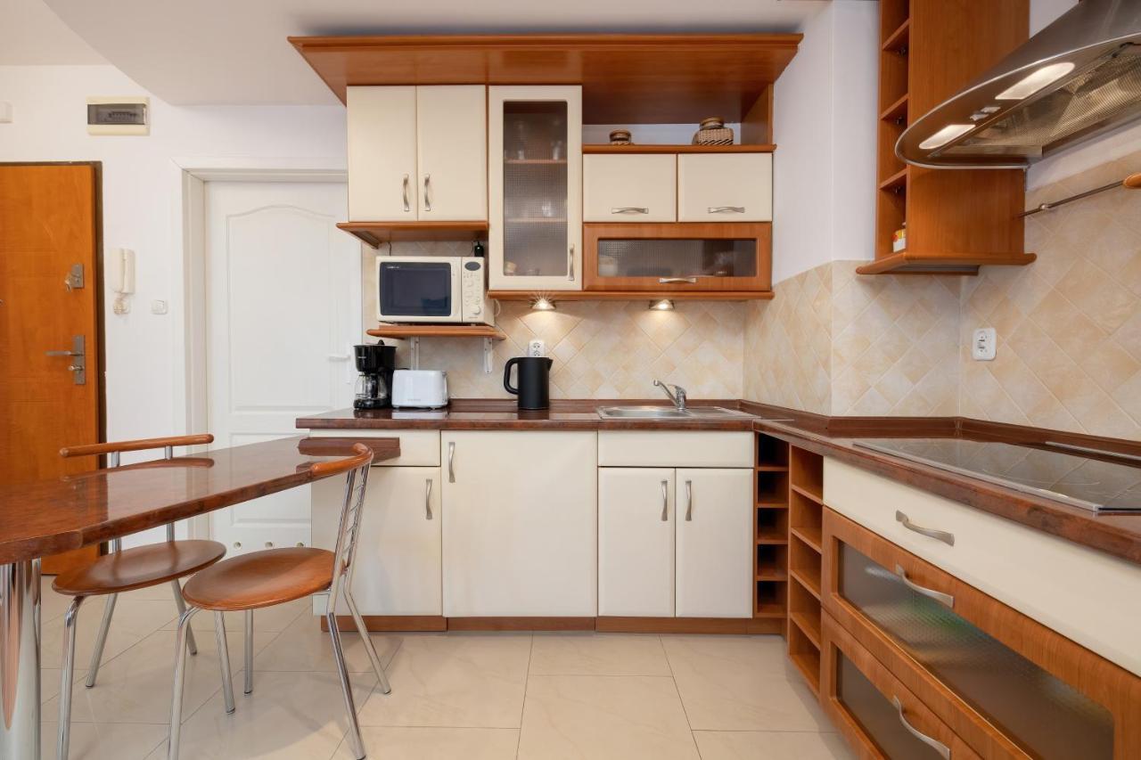 Port Kolobrzeg Str Towarowa By Jantar Apartamenty Kołobrzeg Buitenkant foto